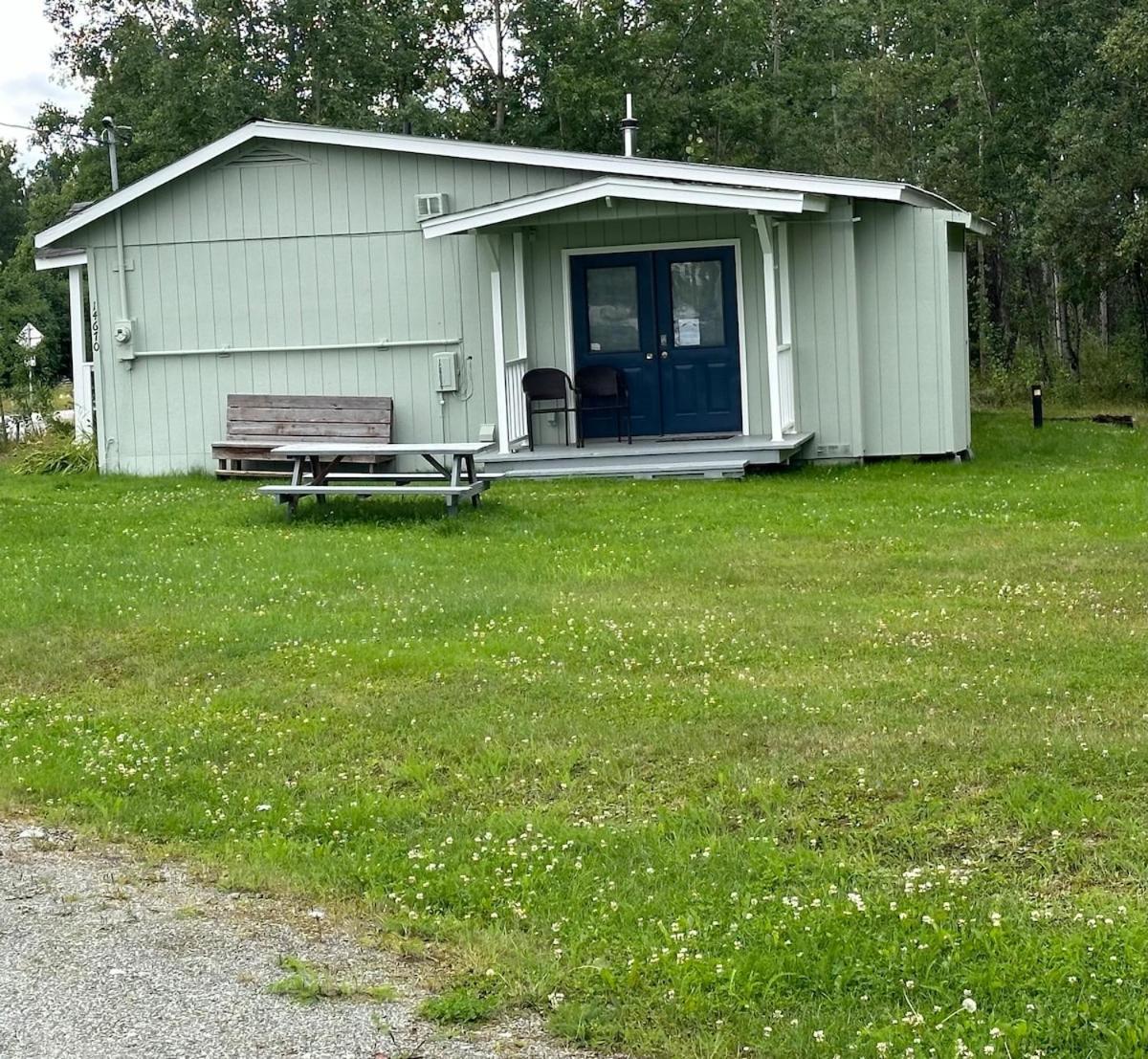 Cloud Nine Cottage Big Lake Экстерьер фото