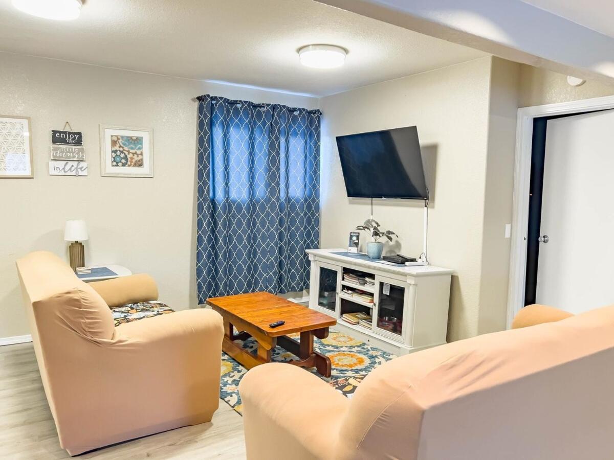 Cloud Nine Cottage Big Lake Экстерьер фото
